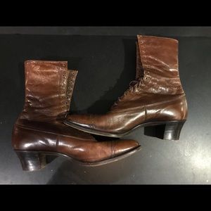 Vintage Lace-Up Leather Mid-calf Boots